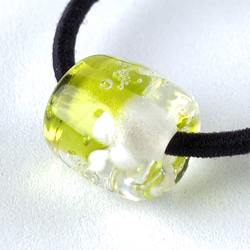 レジンヘアゴム　スクエア　大人カラー　イエロー　　マトリカリア　くすみ ニュアンスカラー 秋めく 大人 レジン ヘアゴム ヘアゴム hmarc 通販