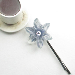 この花の名前は知らないけれど、クォーツがこの夏をひんやりとさせてくれる!!!<1点ものヘアピン>HP227 2枚目の画像