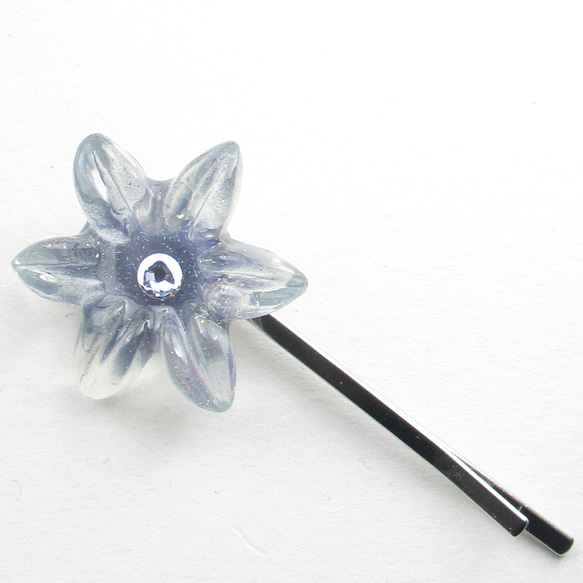 この花の名前は知らないけれど、クォーツがこの夏をひんやりとさせてくれる!!!<1点ものヘアピン>HP227 3枚目の画像