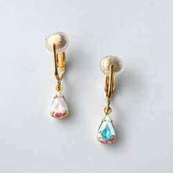 ヴィンテージビジューのイヤリング/ピアス aurore boreale 1枚目の画像