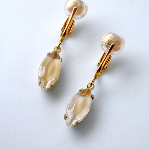 ヴィンテージビジューのイヤリング/ピアス beige givre 5枚目の画像