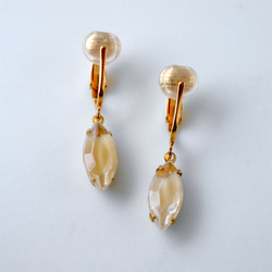 ヴィンテージビジューのイヤリング/ピアス beige givre 4枚目の画像