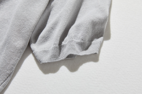 ★現貨★柔軟舒適！灰色連帽針織套頭刺繡上衣 250615-1 第8張的照片