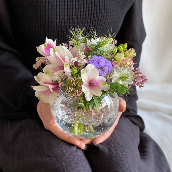 ガラスボウルM　バースデーギフト　お誕生日　お礼　お祝い　記念日　プレゼント　ギフト　母の日　生花　アレンジメント