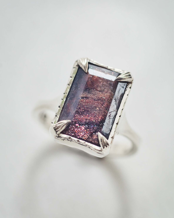 アイオライトサンストーンのシルバーリング(Silver950/天然石/指輪) 1枚目の画像