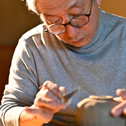 2025夏  新作 楽焼〚赤楽 ひまわり〛抹茶碗　茶入印　贈り物　茶道具　季節茶碗 10枚目の画像