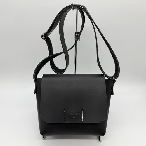 レザーフラップショルダーバッグS（ハンドメイド／コンパクト