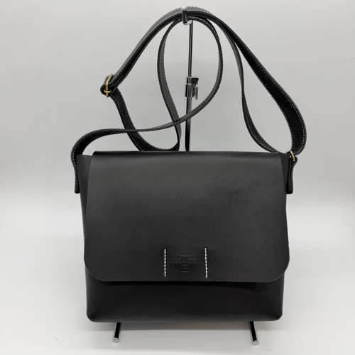 レザーフラップショルダーバッグM（ハンドメイド／A5収納可