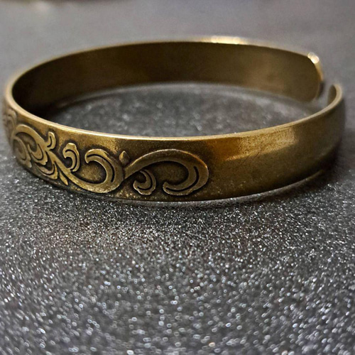 真鍮 アクセサリー バングル ブレスレット ヴィンテージ ハンドメイド