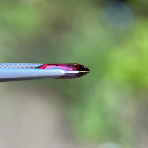ロードライトガーネットルース非加熱天然1.7ctRhodolite Garnet ロードライトガーネットルース非加熱天然1.7ctRhodolite Garnet