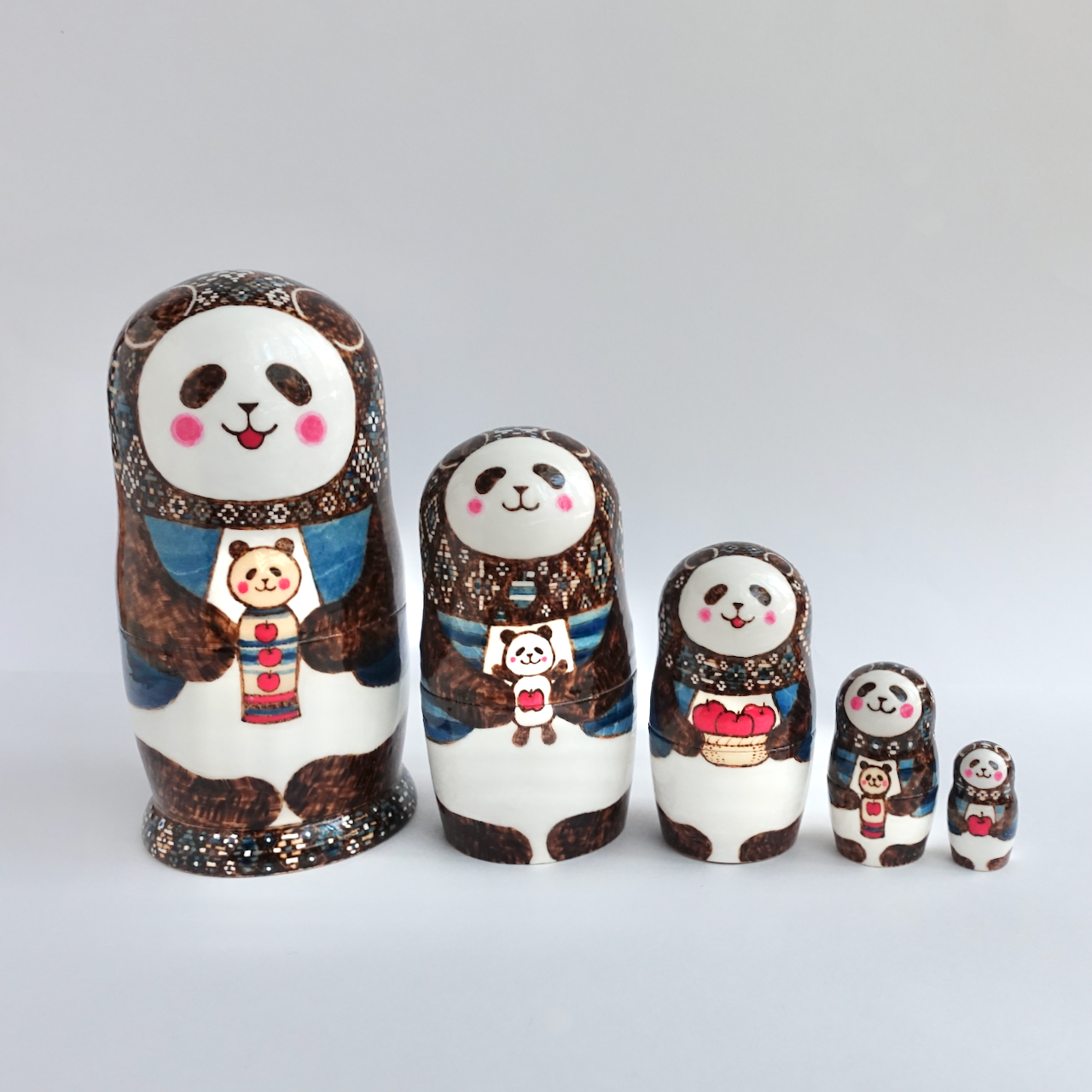 青森りんごパンダ ５人組