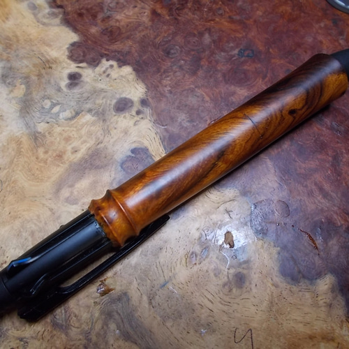 デザートアイアンウッドの三菱ピュアモルト4+1多機能ペン 改造手作り