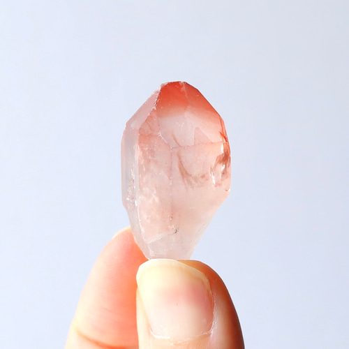 ディープピンクレムリアンシード 天然石 水晶 鉱物 一点物 クォーツ