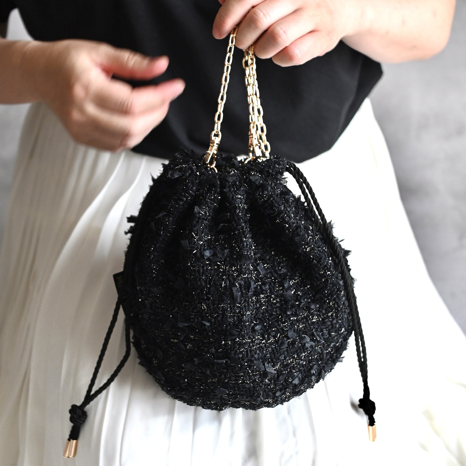 きらめき尾州ブラックツイードドローストリングバッグ