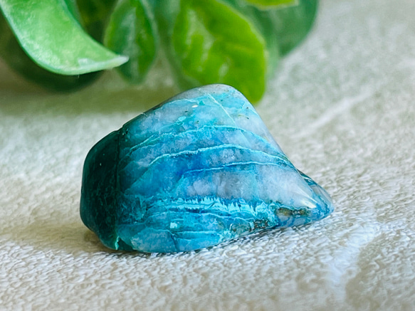 天使のヒーリング✨　クォンタムクアトロシリカ　原石　エンジェルストーン 天使のヒーリング✨ クォンタムクアトロシリカ 原石 タンブル