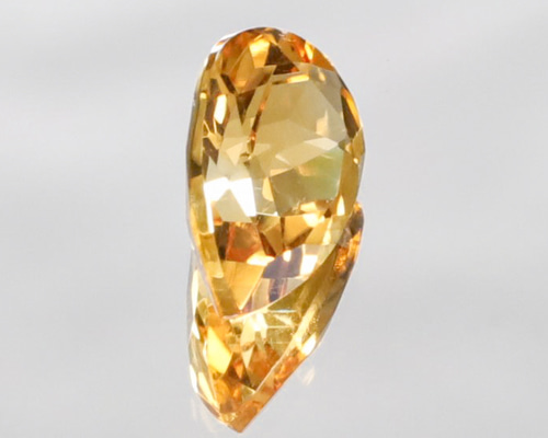 シトリン　～太陽のような輝きで金運と希望をもたらす石～強ポリッシュカット シトリン ～太陽のような輝きで金運と希望をもたらす石～強