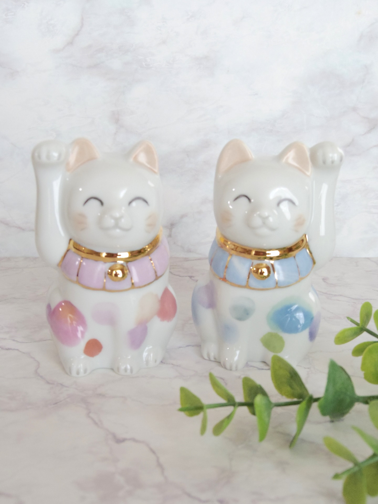 水玉模様の招き猫（ペア）　磁器　ポーセラーツ