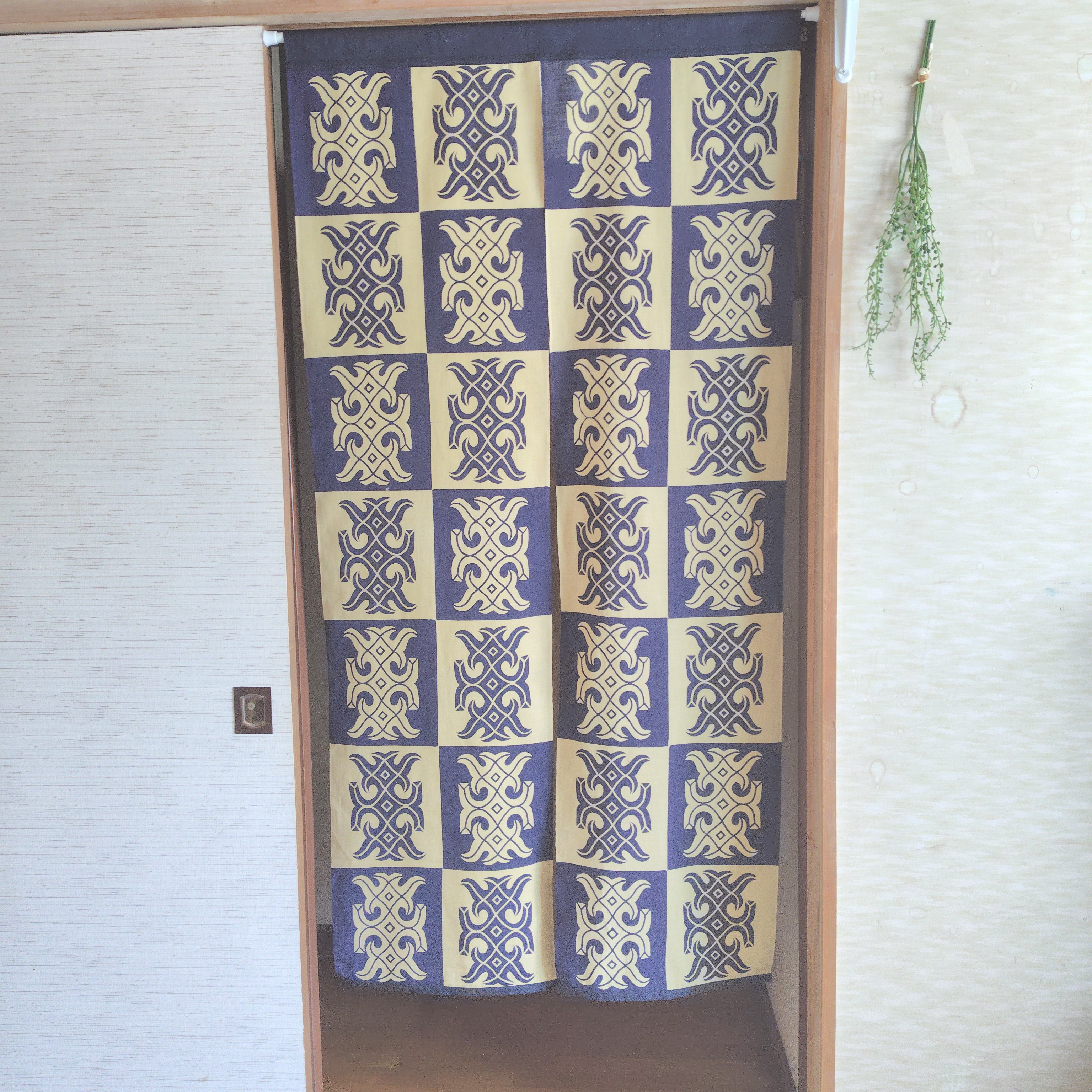 【一点物】アイヌ文様のれん 縦約145cm×横約71.5cm『Creema限定』