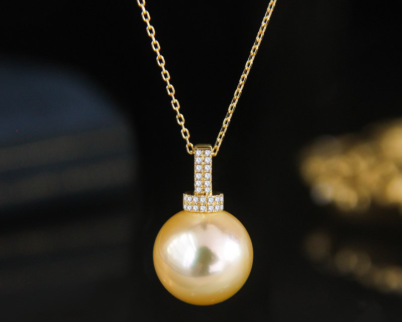 【La Corser】12-16mm 南洋ゴールドビーズペンダントネックレス 18Kゴールド ダイヤモンド象嵌 天然海水真珠 ラ