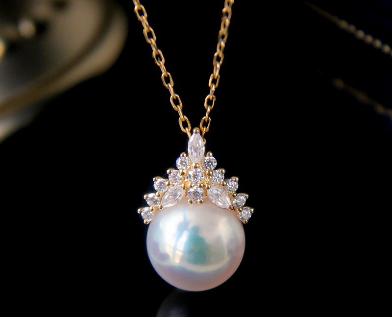 【La Corser】アイスクイーンセット 日本製 8-9.5mm アコヤ真珠ペンダントネックレス 18Kゴールド ダイヤモンド
