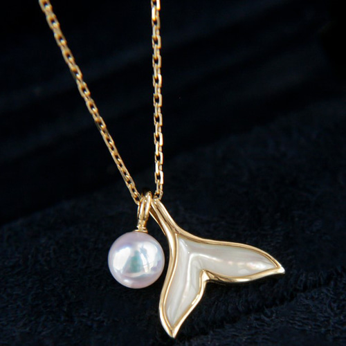 ラコルセ】日本製 5.5-8mm アコヤ貝 海水螺鈿ペンダント 18金