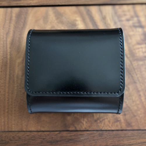 新喜皮革コードバン×サドルレザー 三つ折りミニウォレット 総手縫い ブラック 完成品 新喜皮革コードバン×サドルレザー 三つ折りミニ