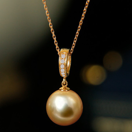 南洋ゴールドネックレス