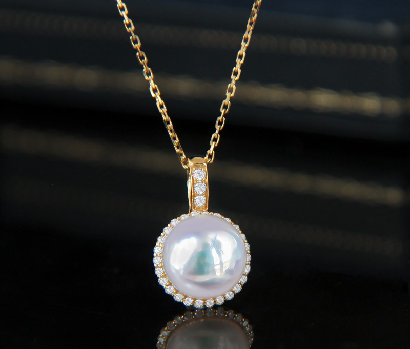 【La Corser】ひまわりセット 日本製 8.5-10mm アコヤ 天然海水真珠 ペンダントネックレス 鎖骨チェーン 18K