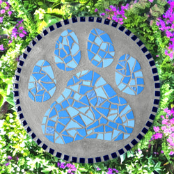 セール品　27cm  犬猫の足型ガーデンステップ（ブルー） 3枚目の画像