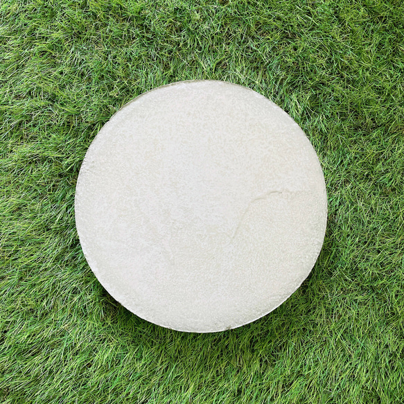 セール品　27cm  犬猫の足型ガーデンステップ（ブルー） 8枚目の画像