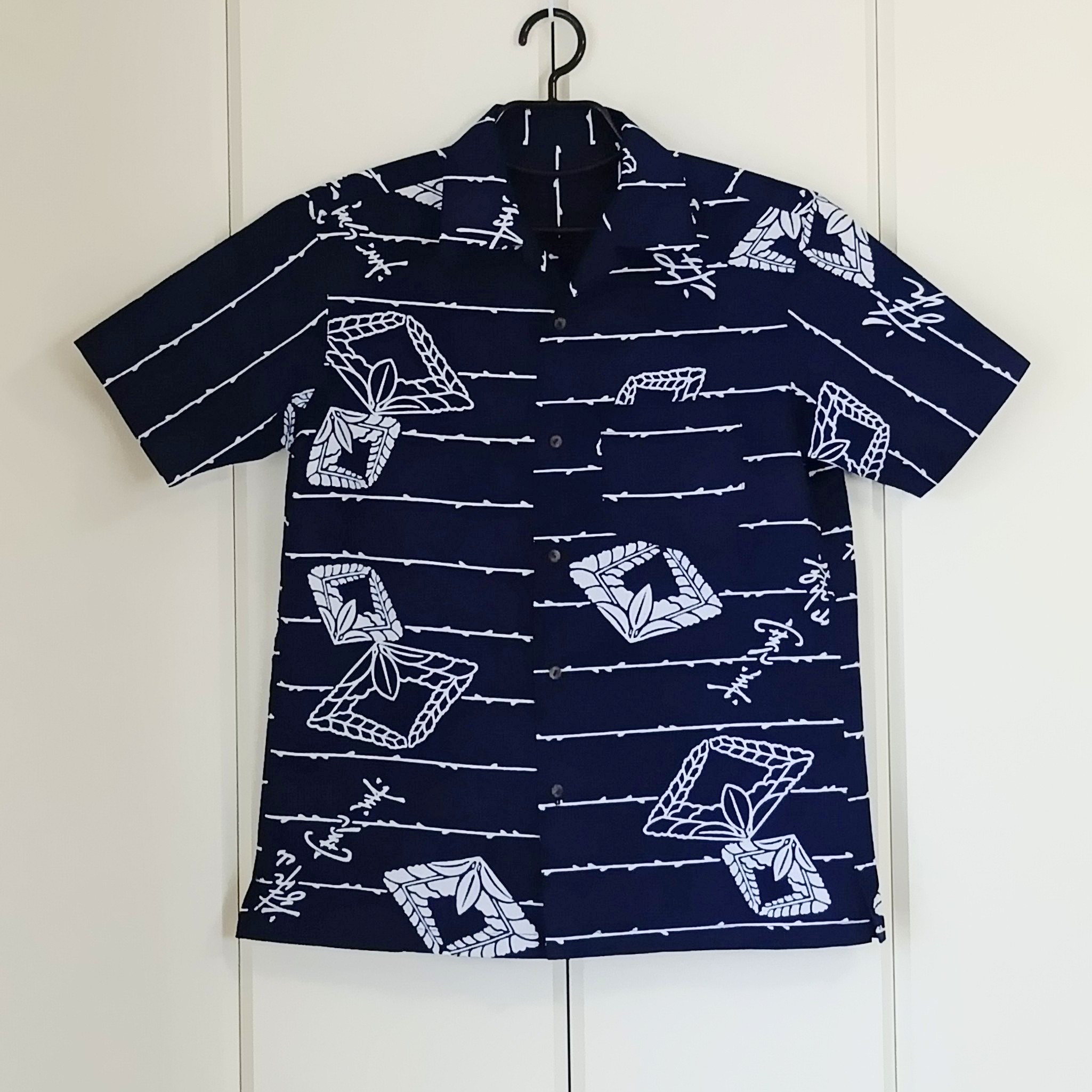 20%off  浴衣反物から アロハシャツ　藍に藤　メンズL