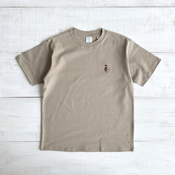 8くま 刺繍Tシャツ（サンドカーキ）【在庫限り】 4枚目の画像