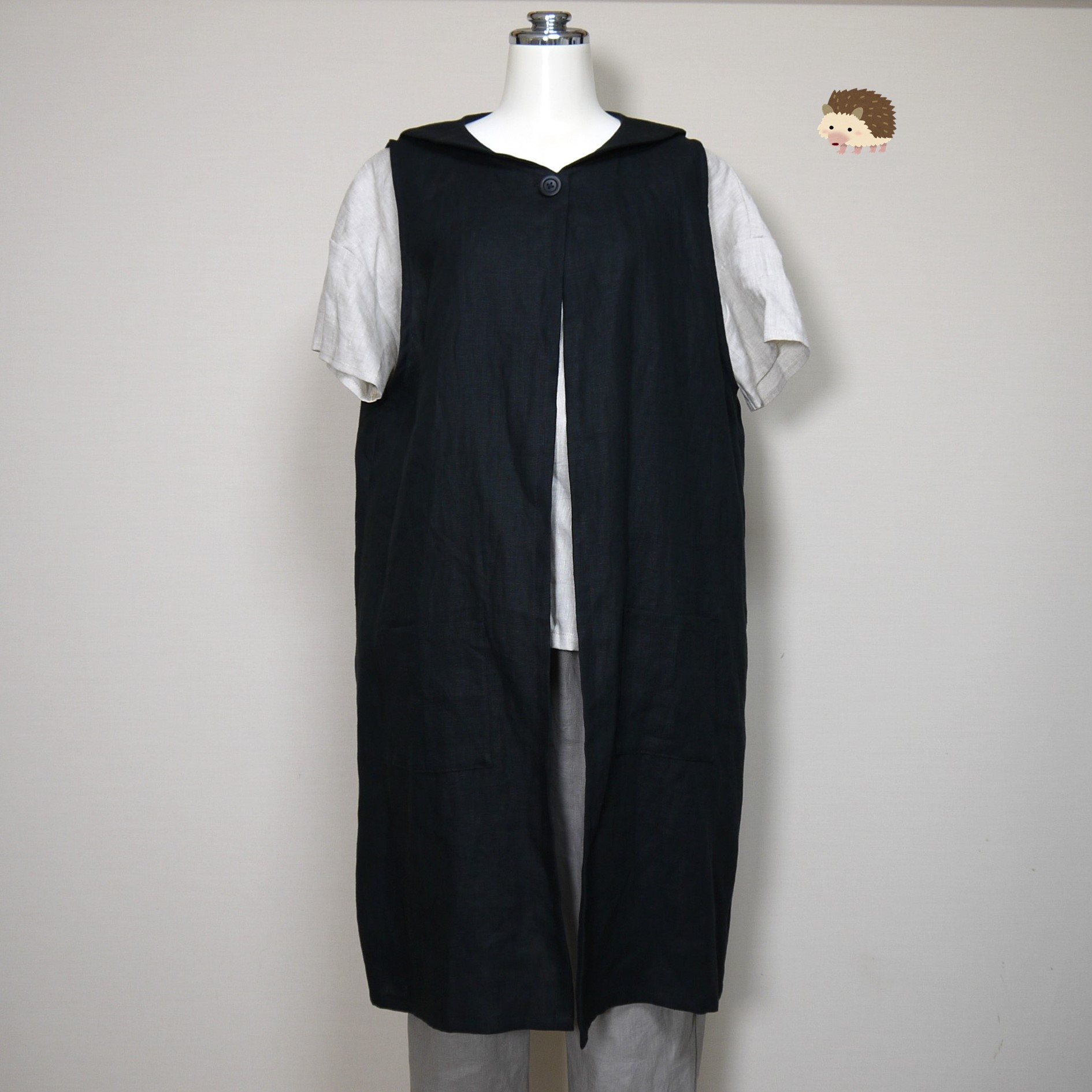 リネン◆プチセーラーのロングジレ◆黒◆フリーサイズ（中厚、リネン100％）～ジレ・ベスト～