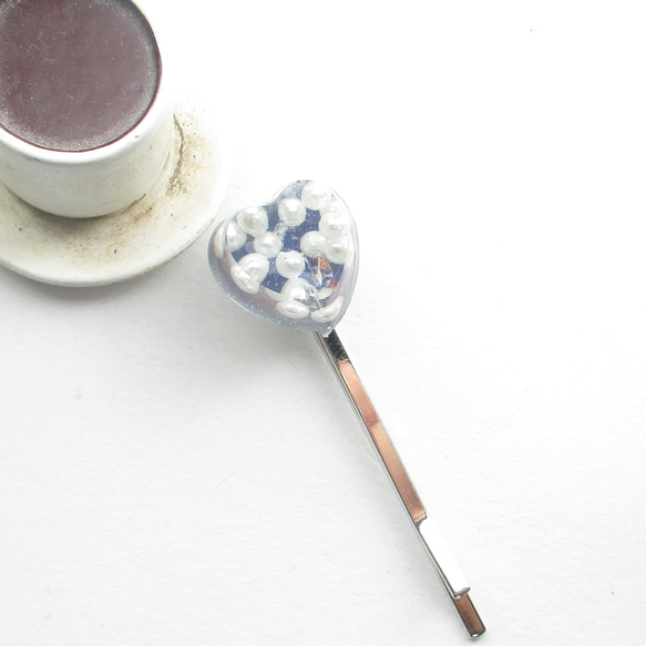 カチ割り氷が解けるほど、心のクォーツがドキドキしていますが、とても安心です。!!!<1点ものヘアピン>HP228 2枚目の画像