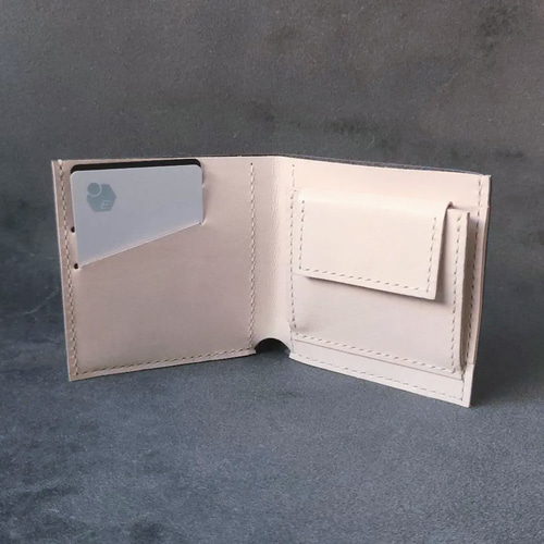 薄い二つ折り財布 ハンドメイド 姫路レザー ヌメ革 手縫い メンズ