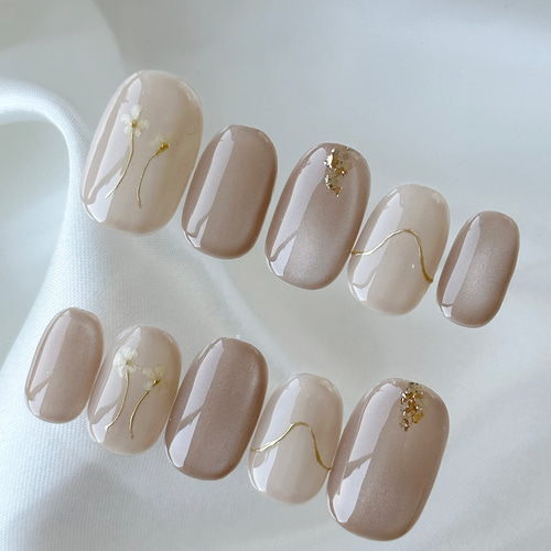 ベージュマグ 寄り添う2輪の花 ネイルチップ ブライダルネイル