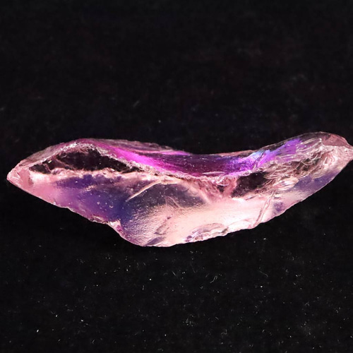 シェラネバダ産アンダラクリスタル ルミネッセント・ピンク レインボー