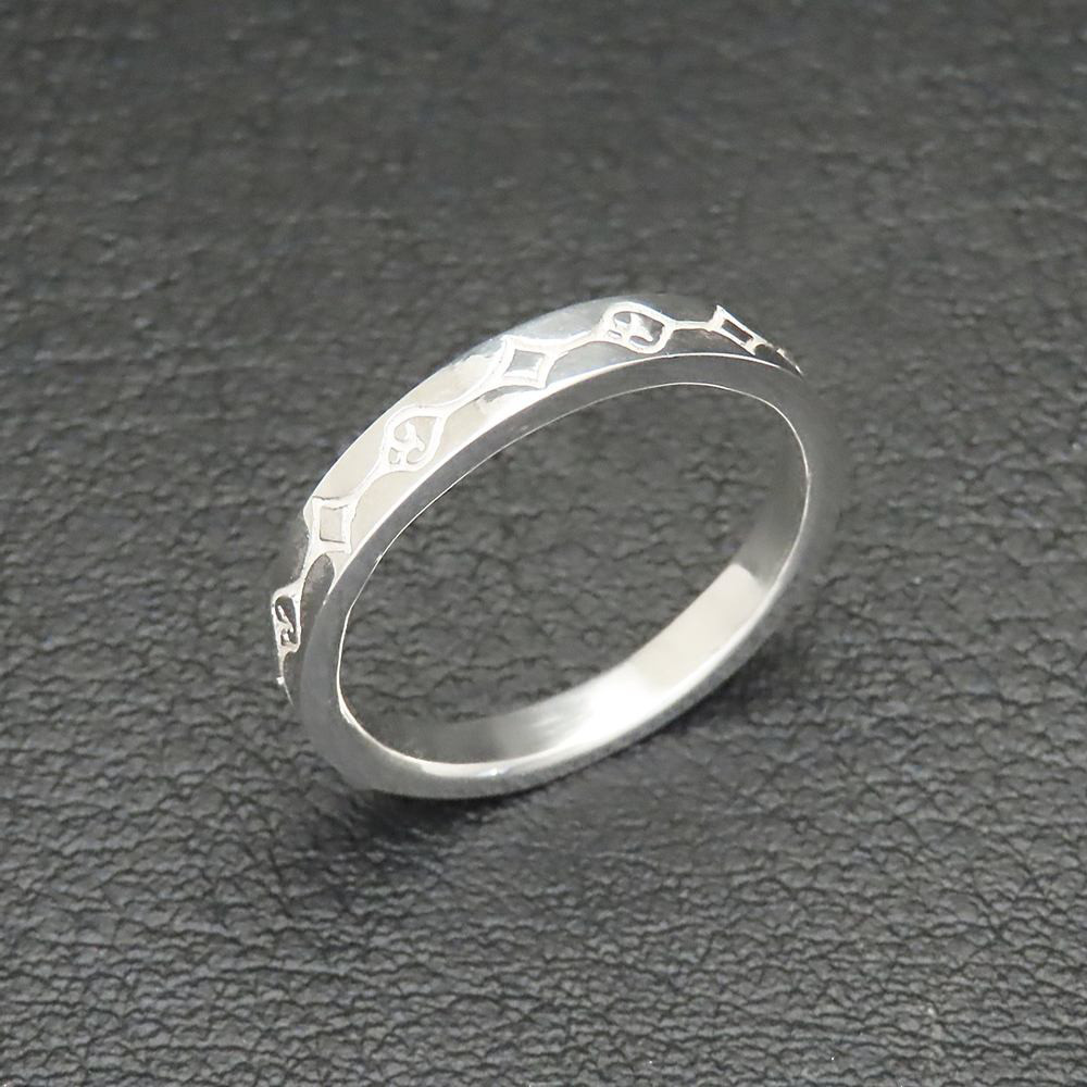 アイヌ文様リング 指輪 白 シルバー925 【刻印無料】 アイヌ アイヌ文様 アイヌ模様 アイヌ民族 リング モレウ