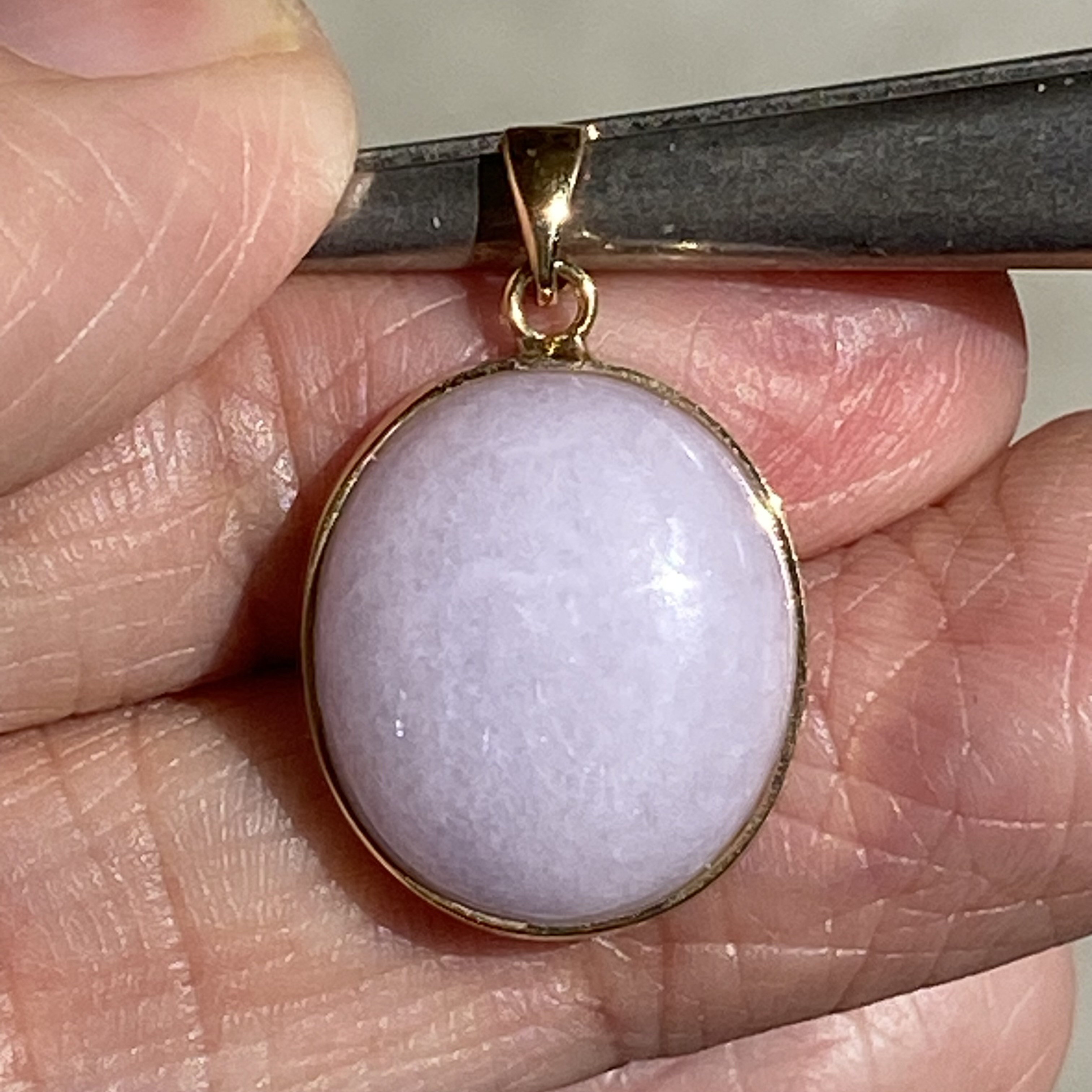 K18YG AU750 18金 ラベンダー翡翠 ペンダント（鑑別カード付） 34,320円