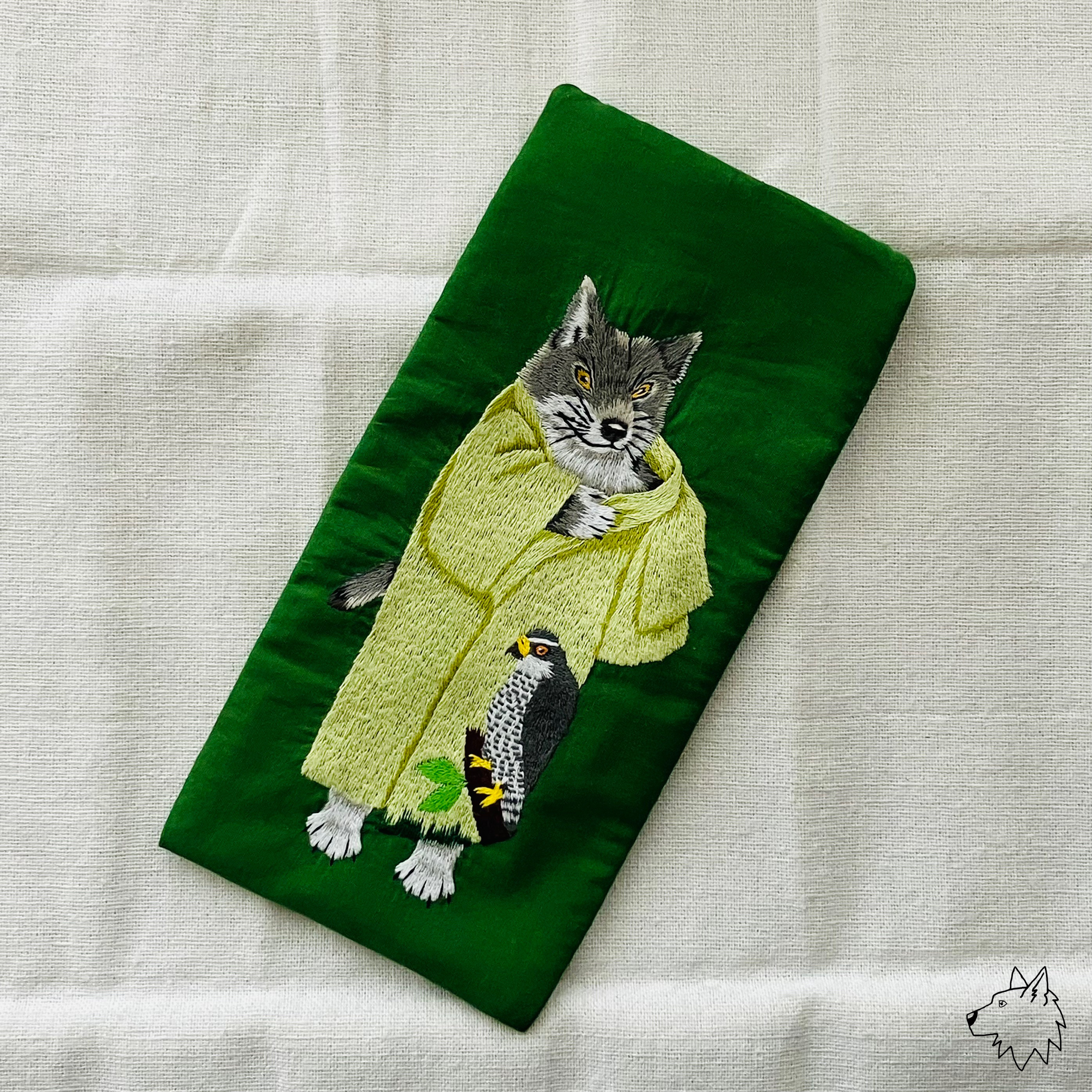 湯上がりのオオカミの書道家の刺しゅうペンケース