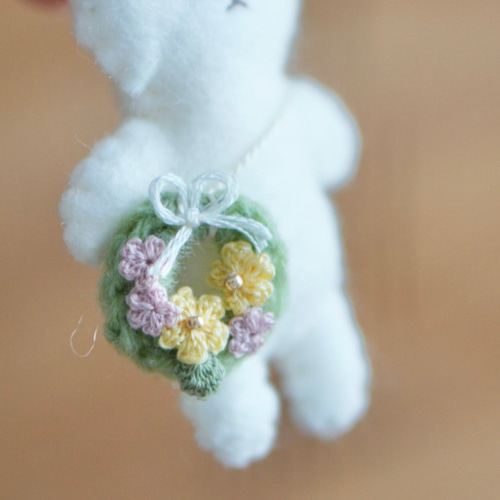 手編みの花咲く、ミニチュアうさぎさんのぬいぐるみ ぬいぐるみ
