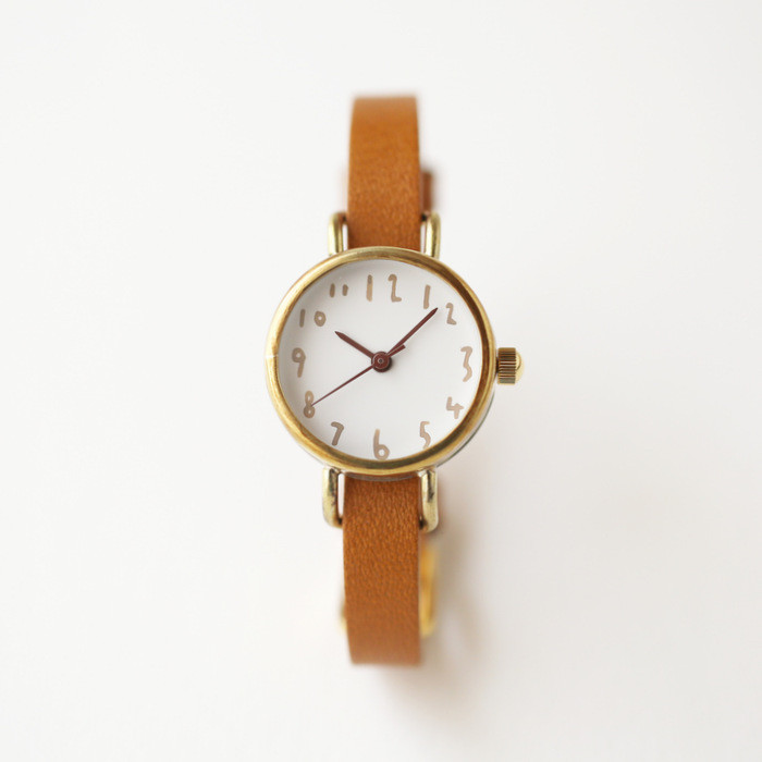 クルチュアン_09 | シンプルなハンドメイド腕時計　ベルト：シナモン