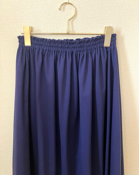 落ち着いたキレイ色【大人のブルー】上品な光沢/接触冷感 UVカット【受注製作★W55〜90cm対応】ギャザースカート 4枚目の画像