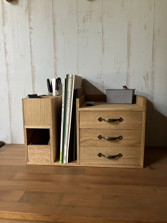 マルチに収納できる　デスクオーガナイザー 2枚目の画像