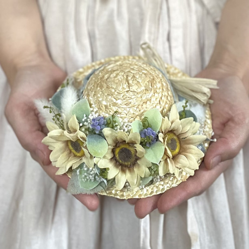 麦わら帽子の夏飾り ひまわり/ネモフィラ アートフラワー 花と生活