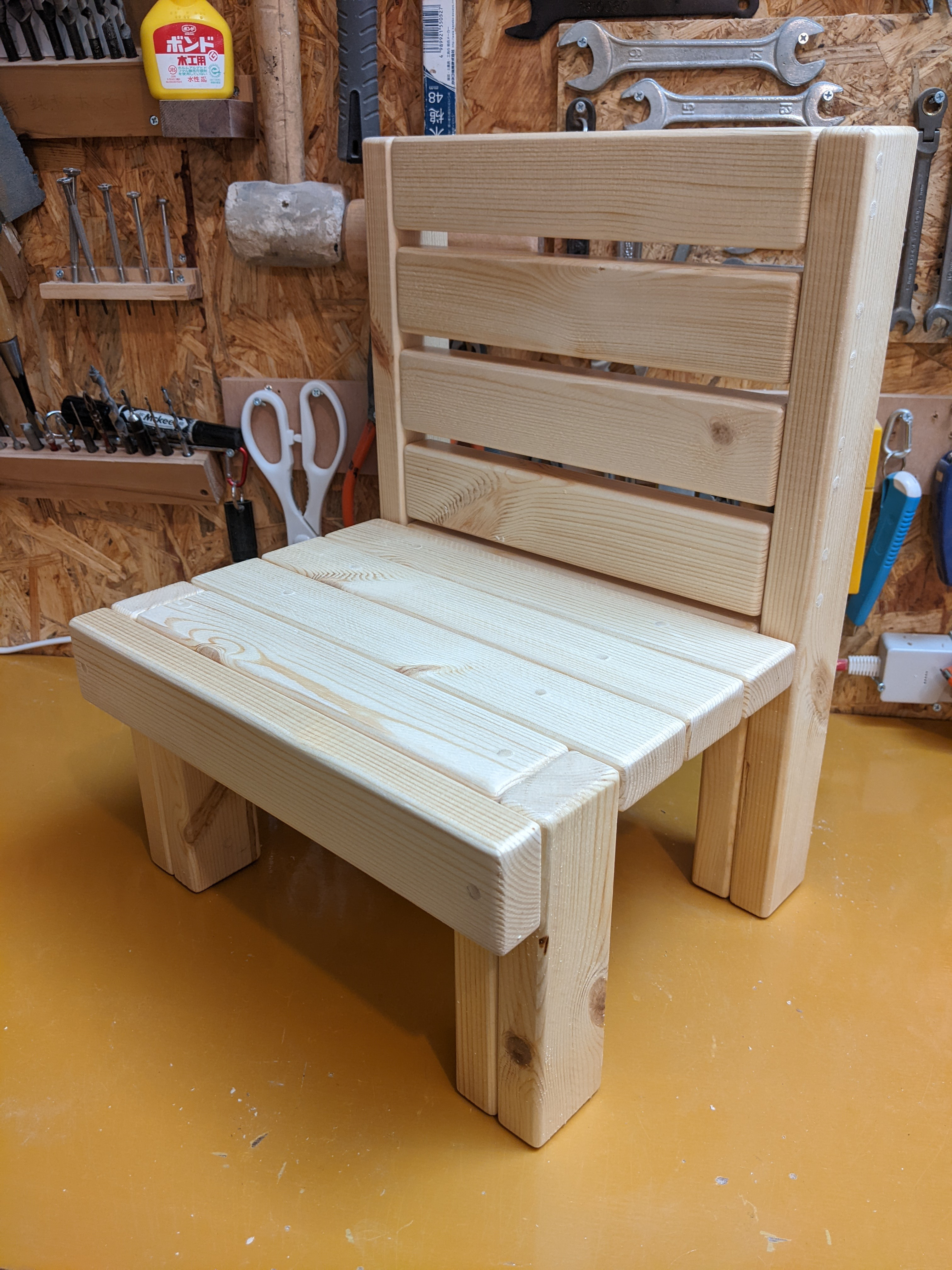 花台にもなる木製キッズチェア クリア［イス　子供部屋　スツール］