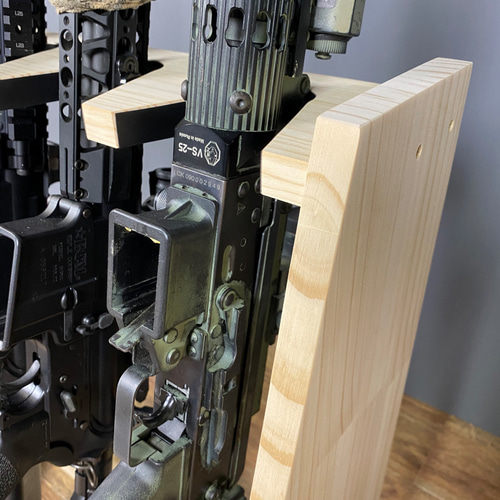 WOODWORKS ガンラック ／ライフルスタンド1丁掛+マガジンラックセット