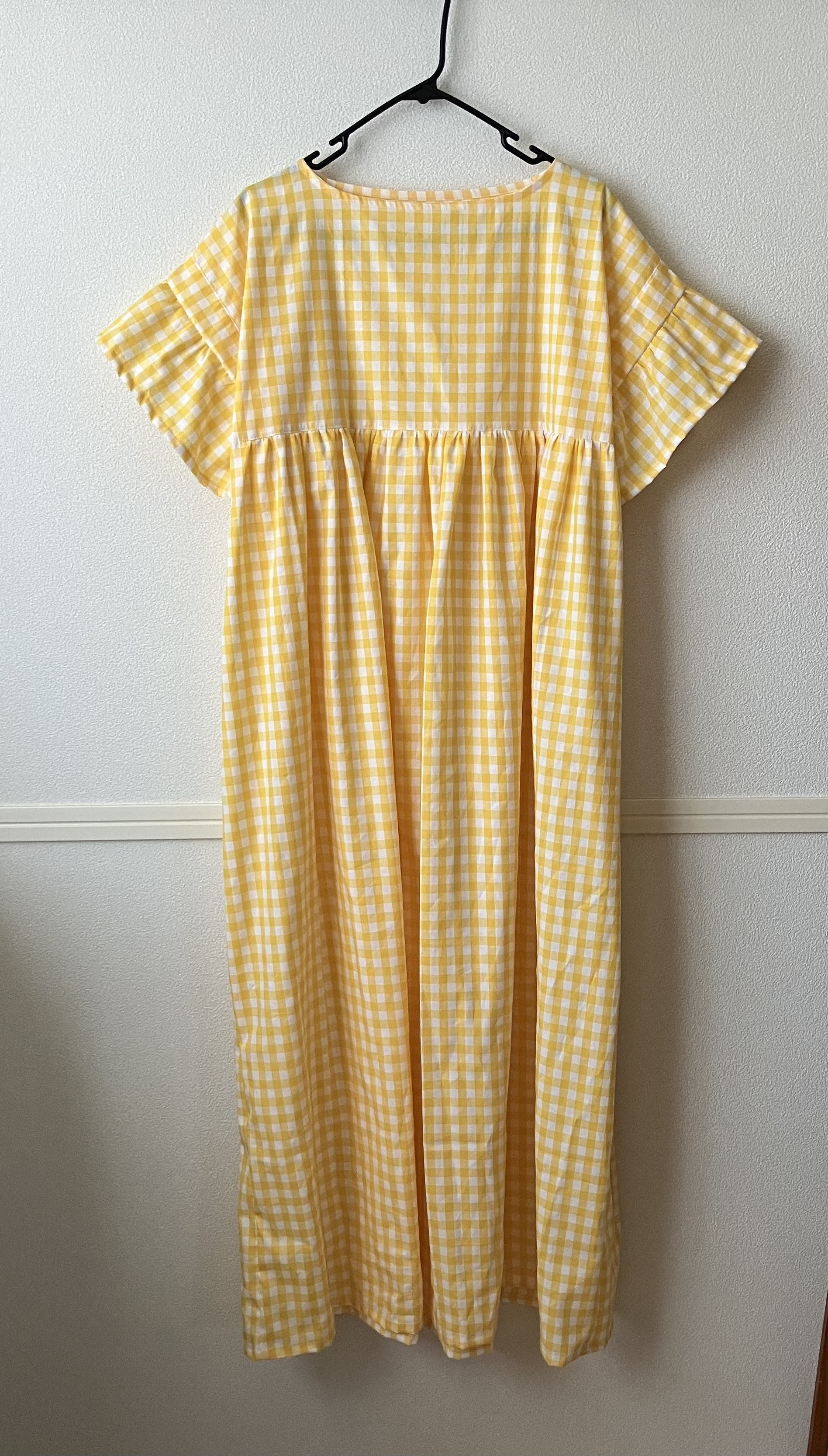 ハンドメイド半袖ワンピース