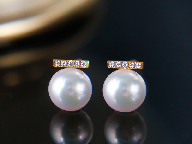 [La Corser] 日本製 7-8mm アコヤ オーロラ海水真珠 バランスウッド イヤリングセット 18Kゴールド ダイヤモ