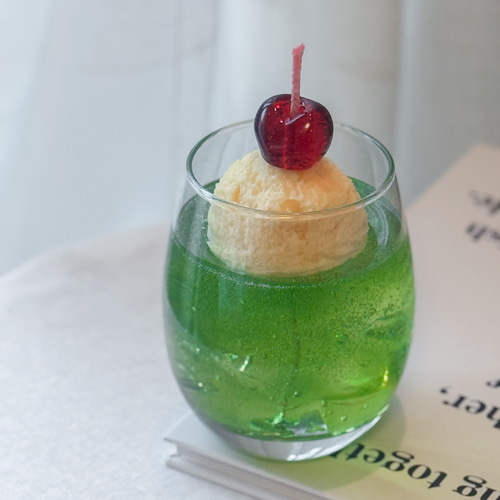 【絶版】新品・未開封 人生ゲームキャンディ メロンクリームソーダ 動作確認済】人生ゲームキャンディー メロンクリームソーダ 絶版